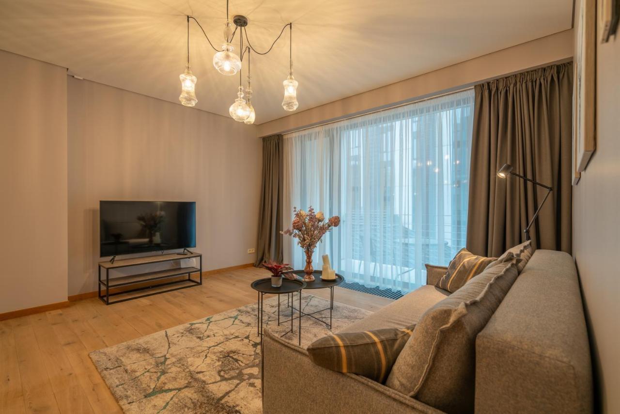 Easyrooms Dzirnavu Riga Esterno foto
