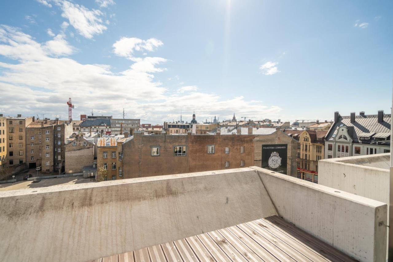 Easyrooms Dzirnavu Riga Esterno foto