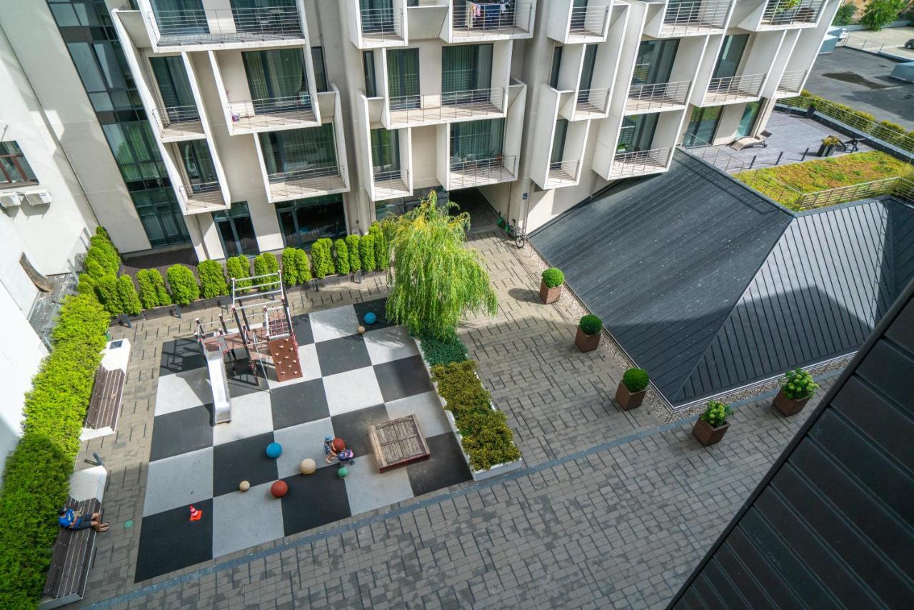 Easyrooms Dzirnavu Riga Esterno foto