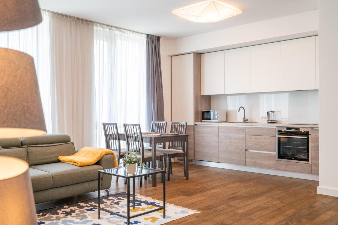 Easyrooms Dzirnavu Riga Esterno foto