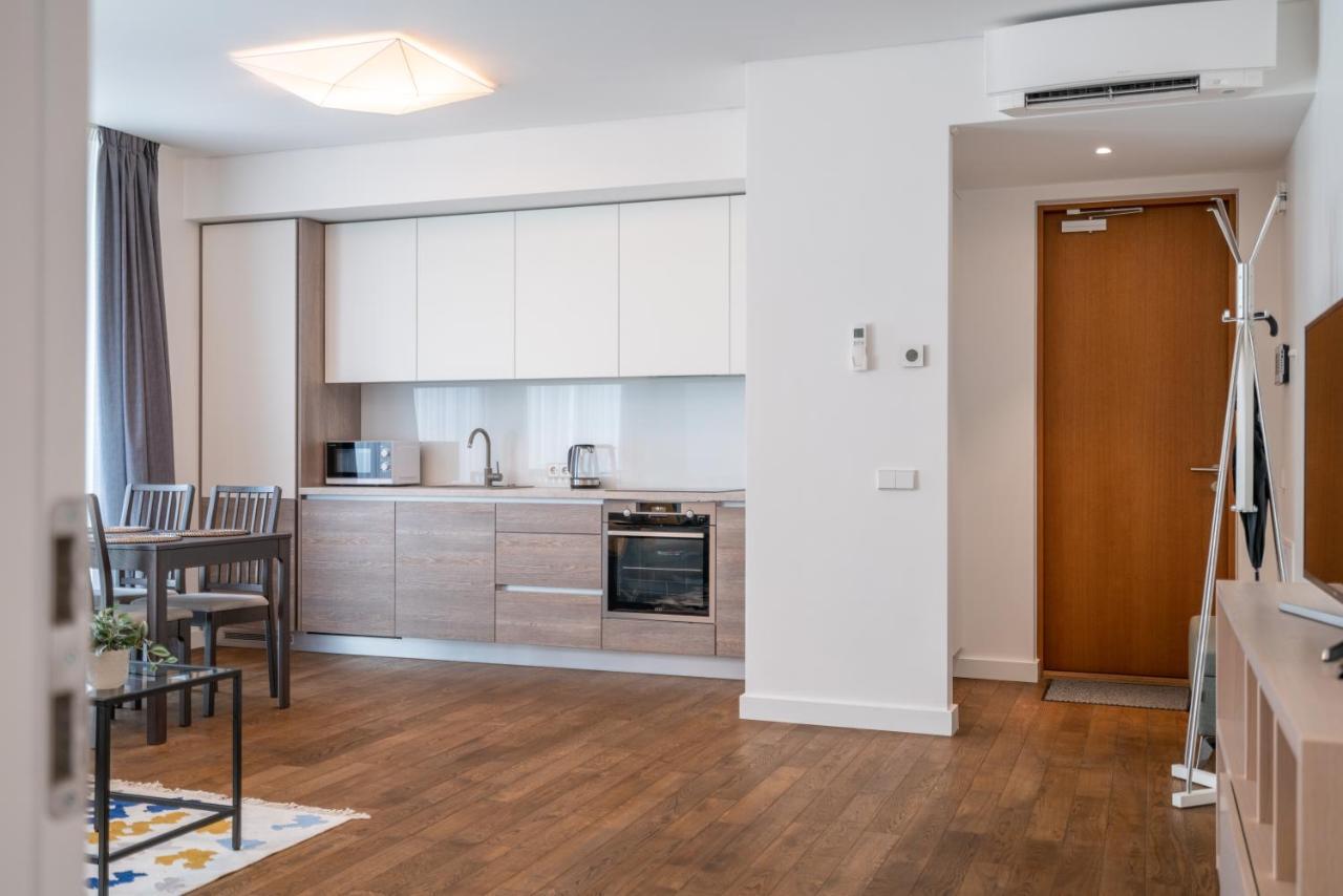 Easyrooms Dzirnavu Riga Esterno foto