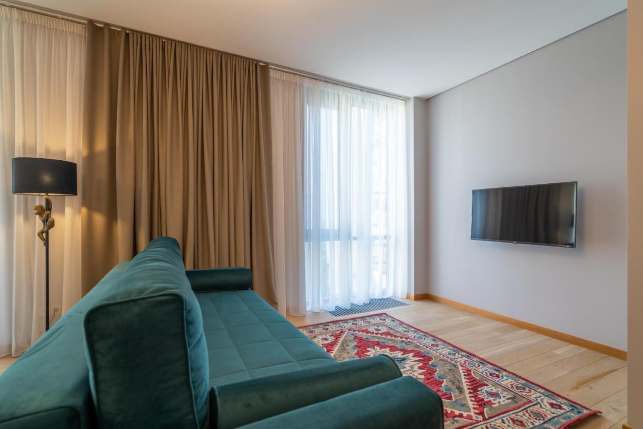 Easyrooms Dzirnavu Riga Esterno foto