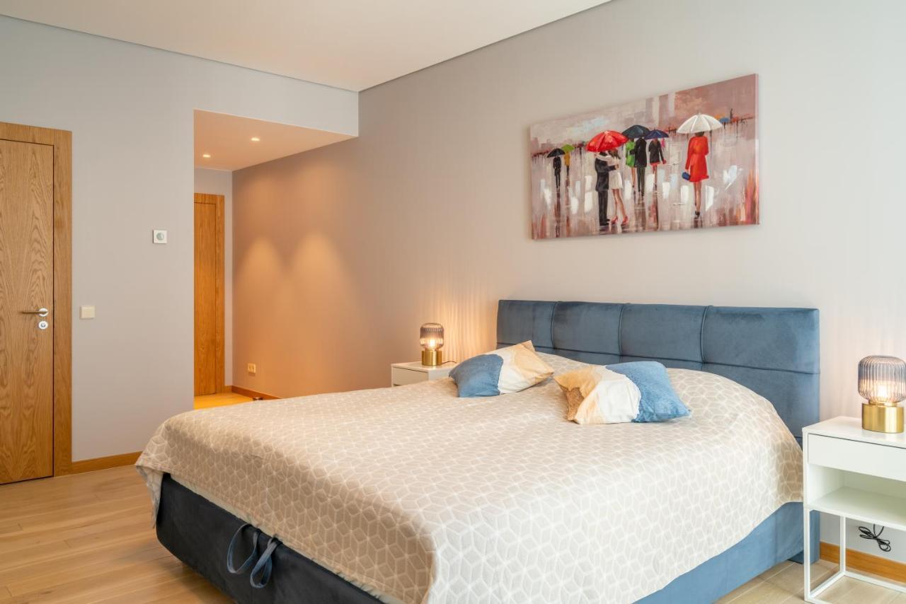 Easyrooms Dzirnavu Riga Esterno foto